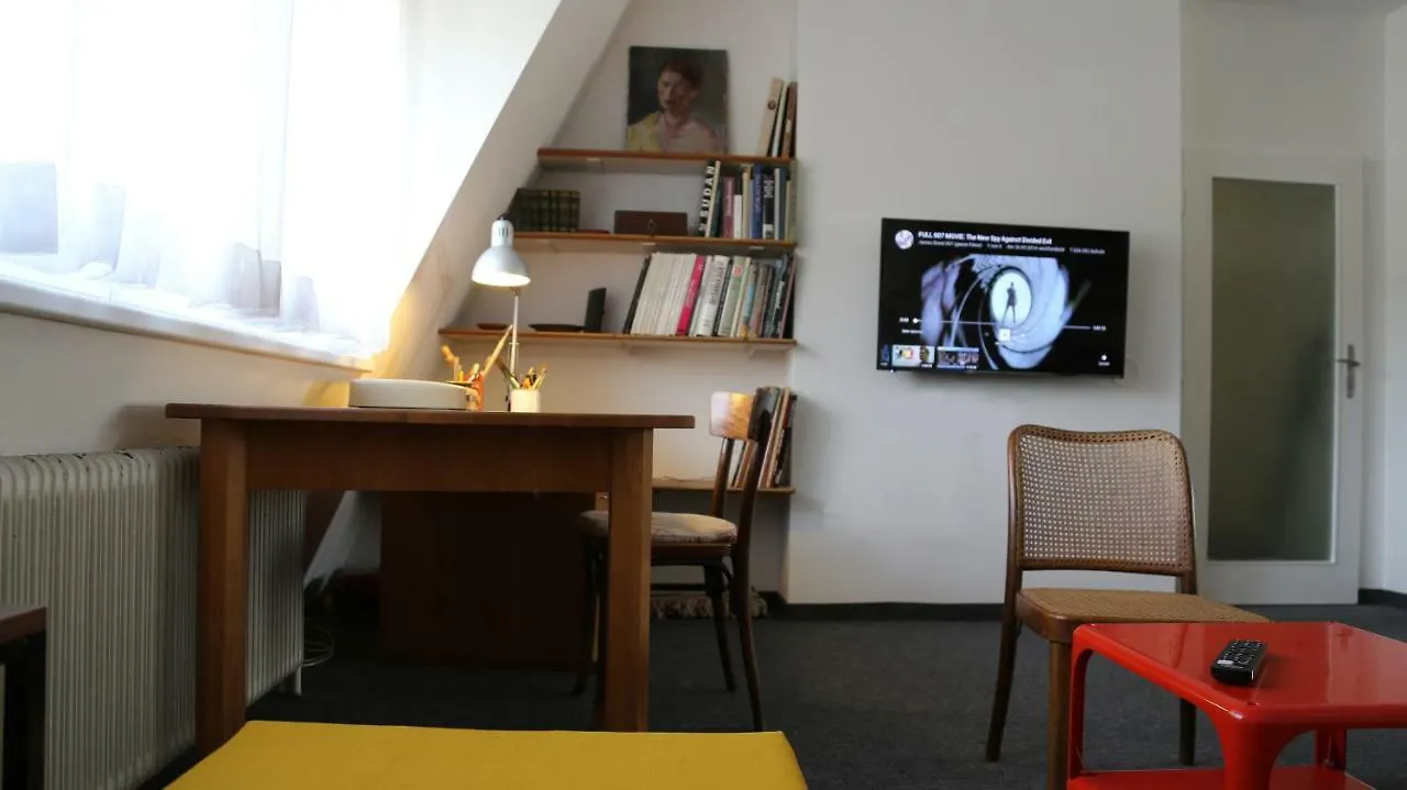 Gem Of Midcentury Design Apartamento Viena