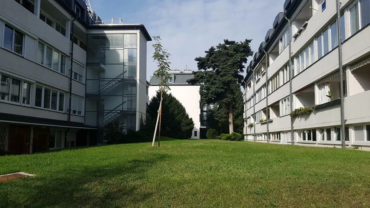 Gem Of Midcentury Design Apartamento Viena